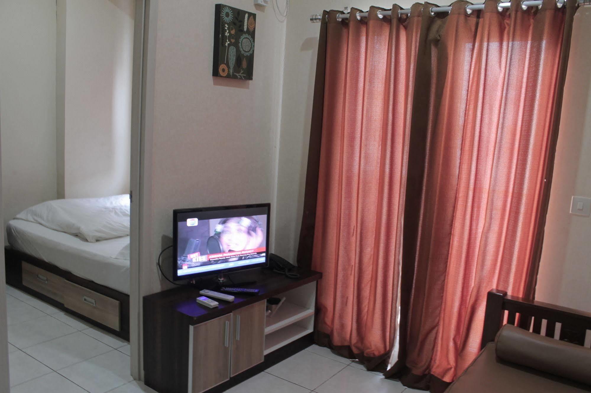 Myrooms Bekasi Exterior photo